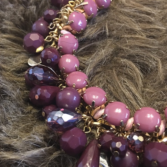 Talbots misty lavender cluster beaded necklace - Picture 7 of 9